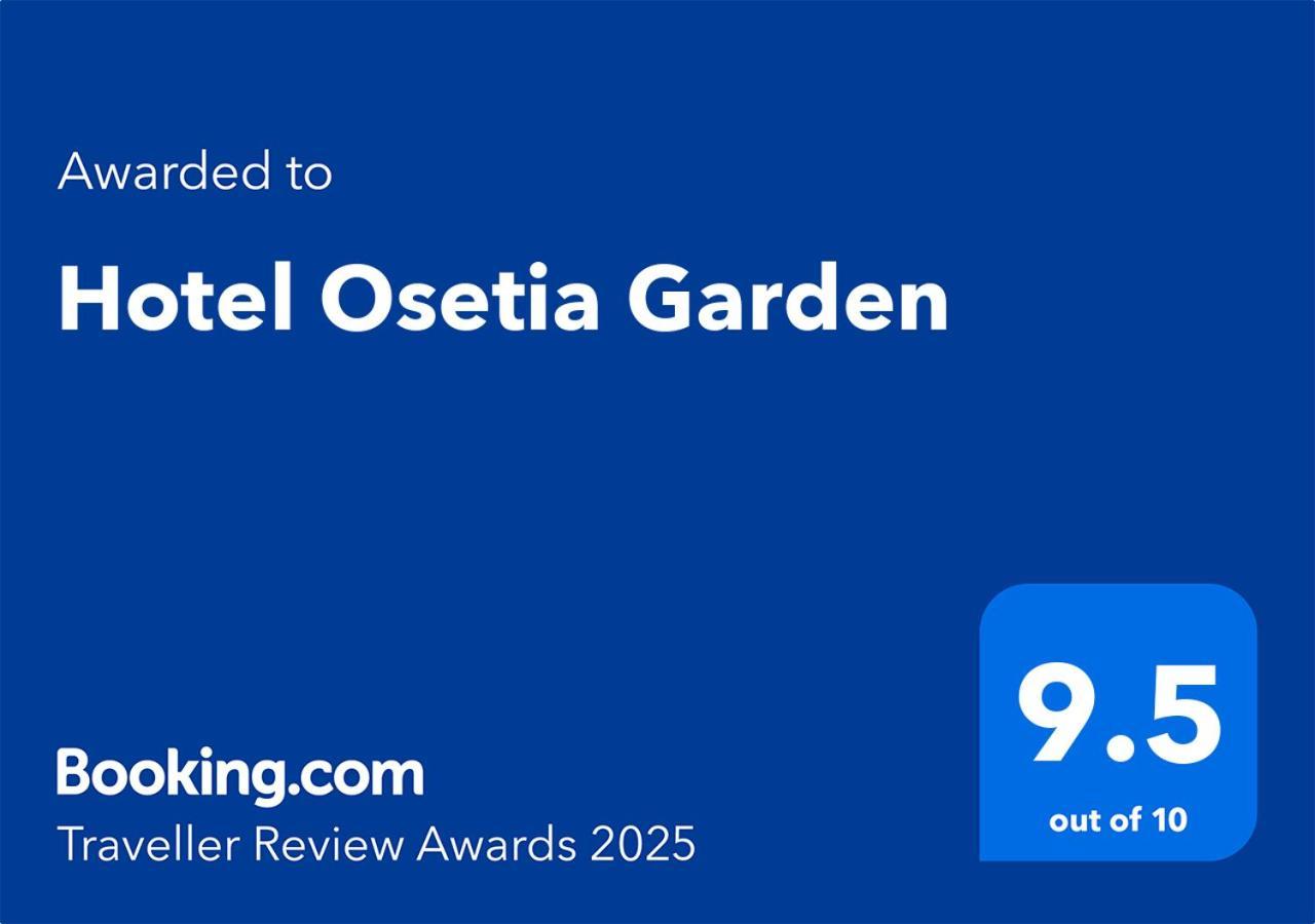 Hotel Osetia Garden Momchilgrad Exteriör bild